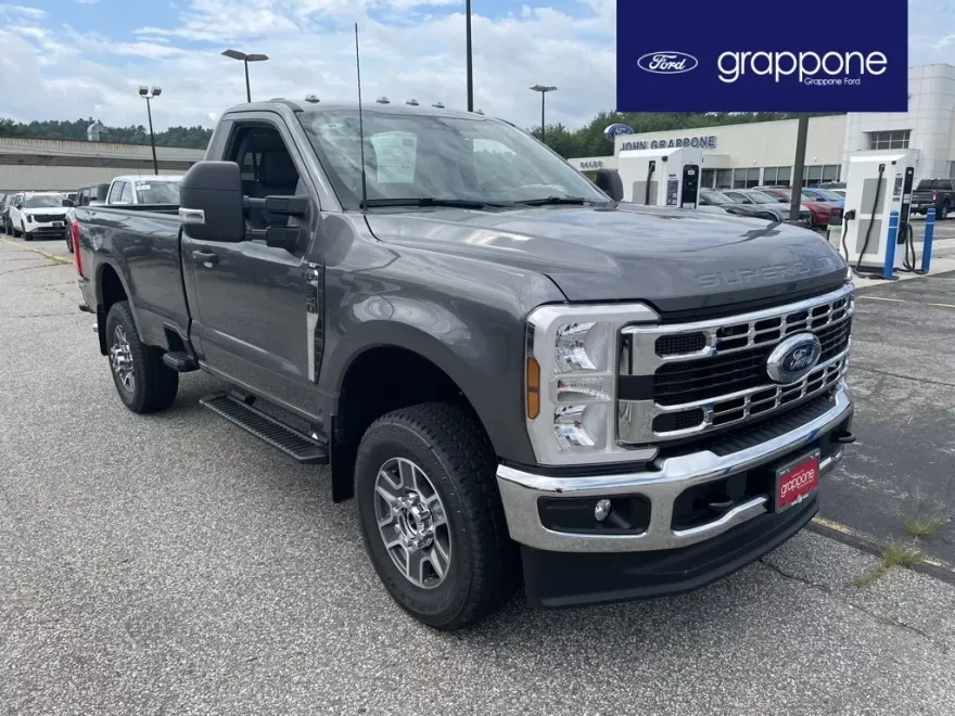 2025 Ford F-250 XL photo 1