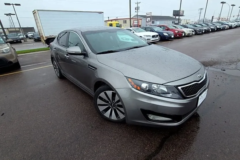 2013 Kia Optima SX photo 1