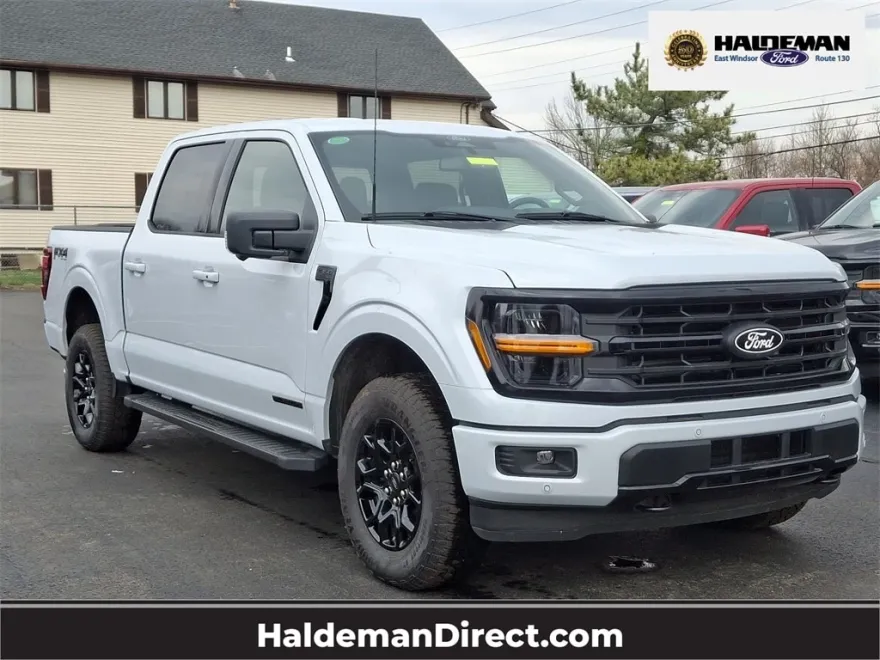 2025 Ford F-150 XLT photo 1