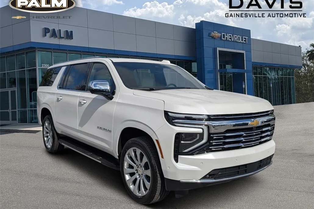 2025 Chevrolet Suburban Premier photo 1