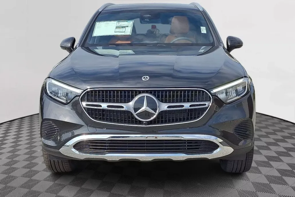 2026 Mercedes Benz GLC 300 4MATIC photo 1