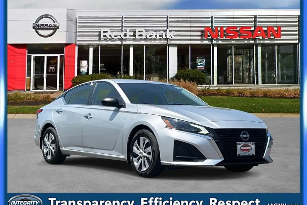 2024 Nissan Altima 2.5 S photo 1