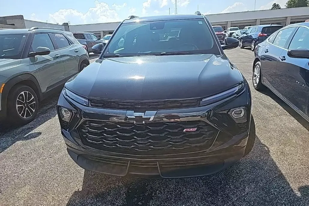 2025 Chevrolet Trailblazer RS photo 1