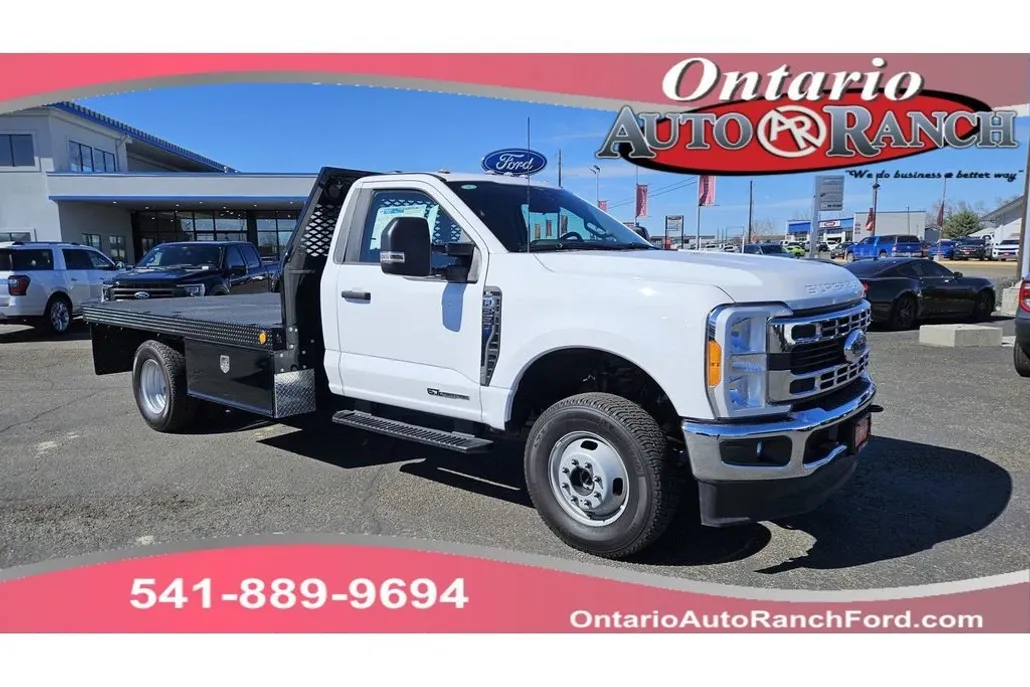 2023 Ford F-350 XL photo 1