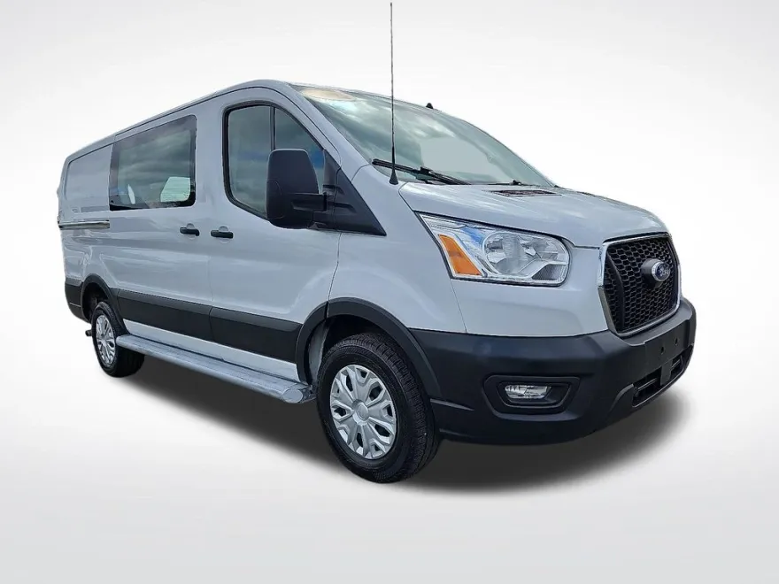 2022 Ford Transit photo 1