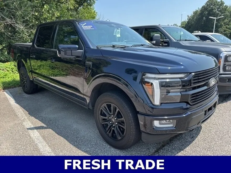 2024 Ford F-150 Platinum photo 1