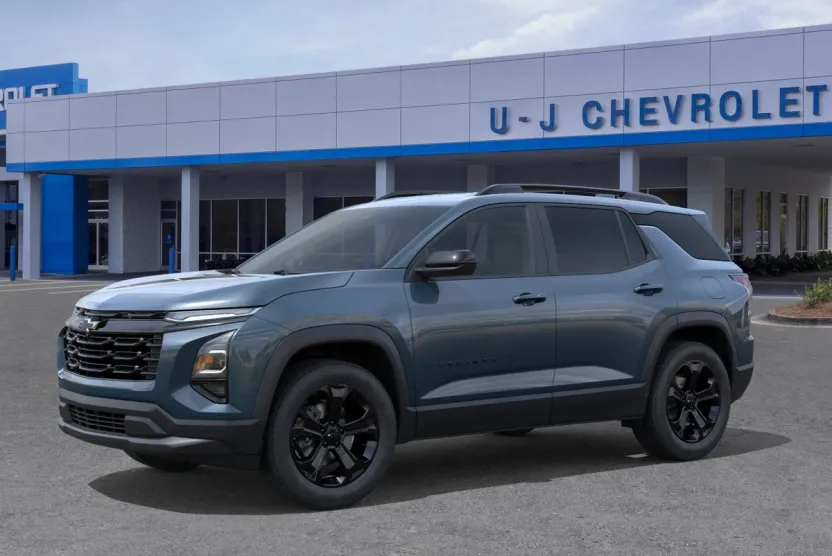 2026 Chevrolet Equinox LT photo 1