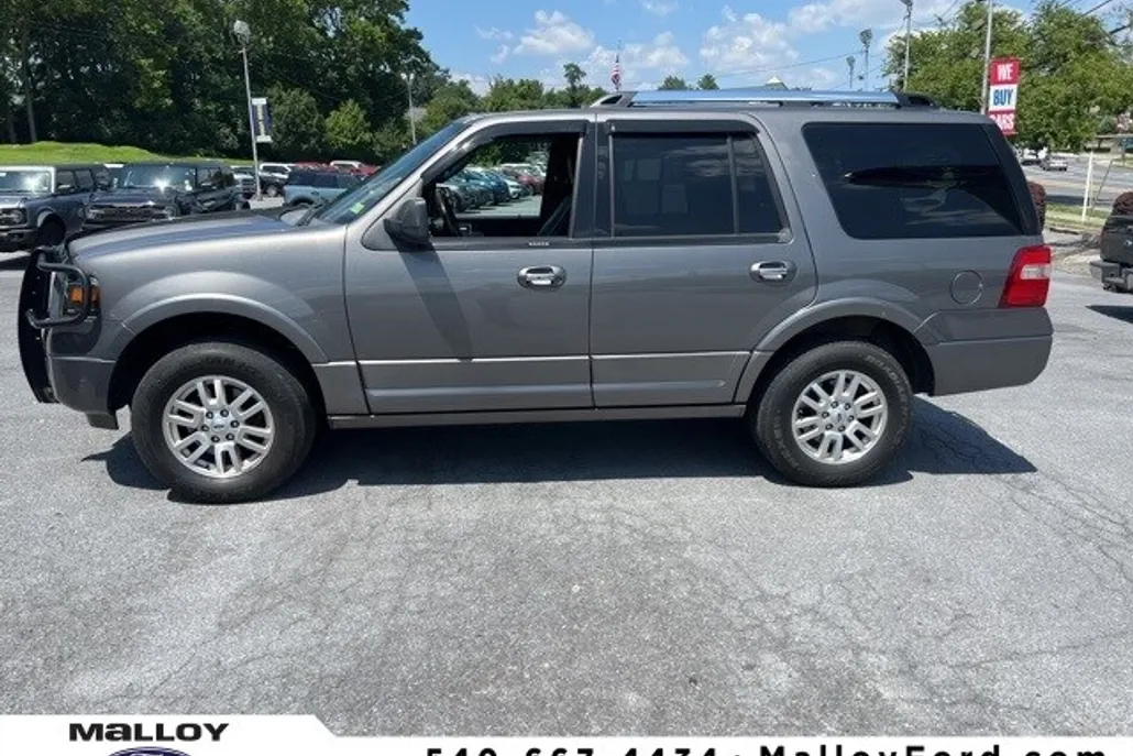 2013 Ford Expedition Limited photo 1
