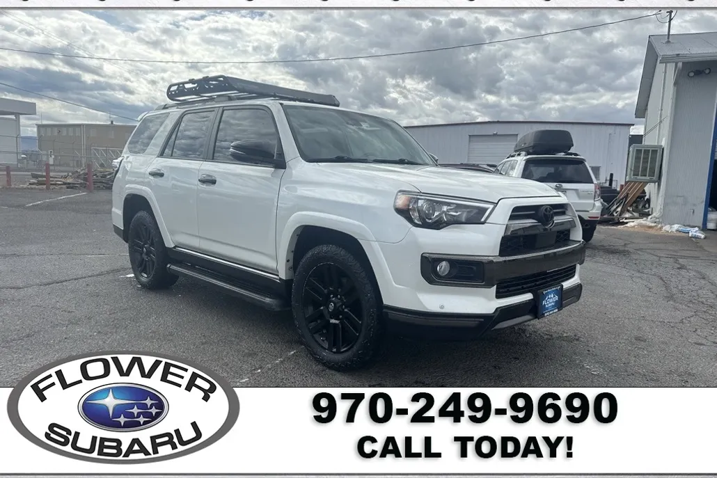 2020 Toyota 4Runner SR5 photo 1