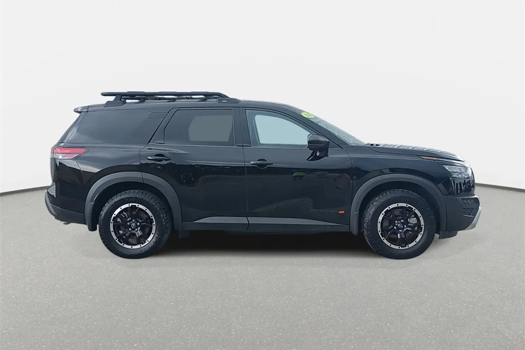 2024 Nissan Pathfinder Rock Creek photo 1