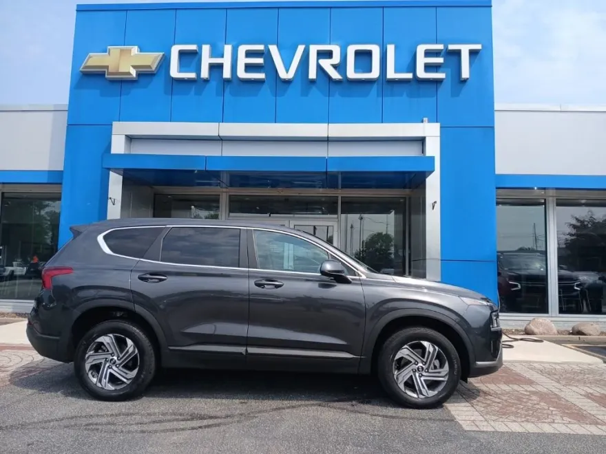 2023 Hyundai Santa Fe SE photo 1