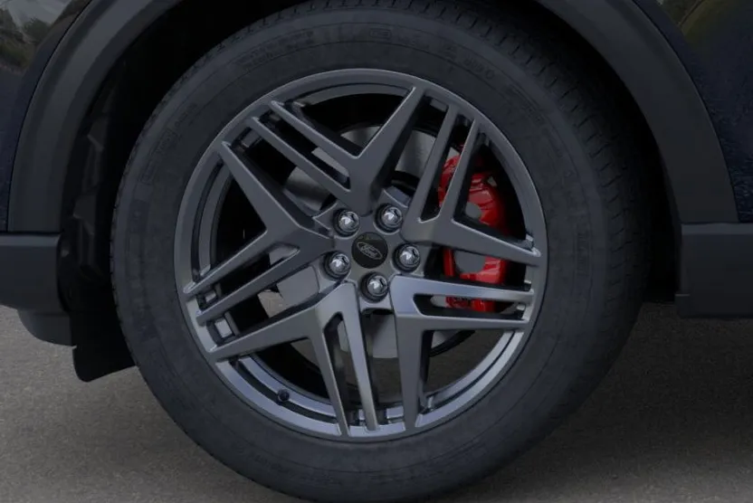 2025 Ford Explorer ST photo 1