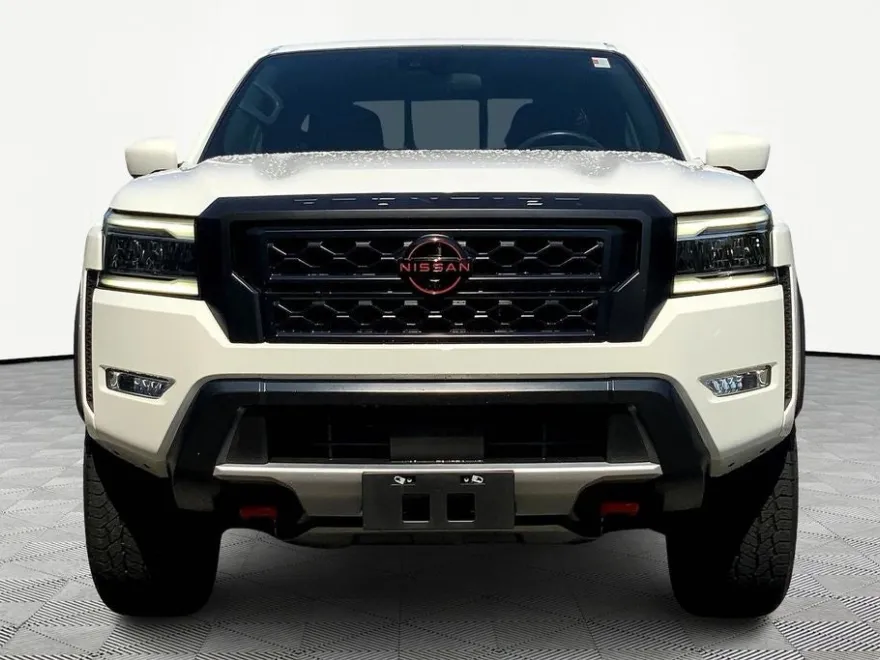 2022 Nissan Frontier PRO-4X photo 1