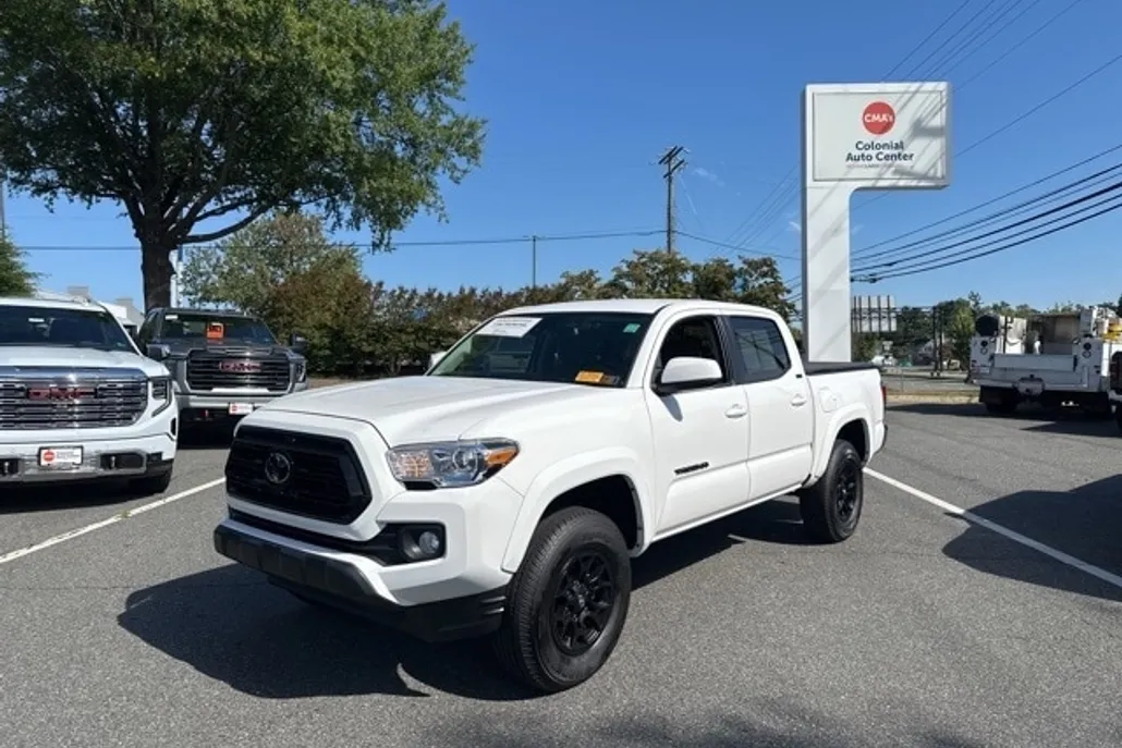 2022 Toyota Tacoma SR5 4x4 V6 photo 1