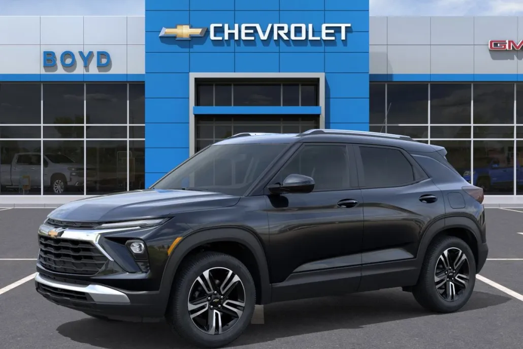 2026 Chevrolet Trailblazer LT photo 1