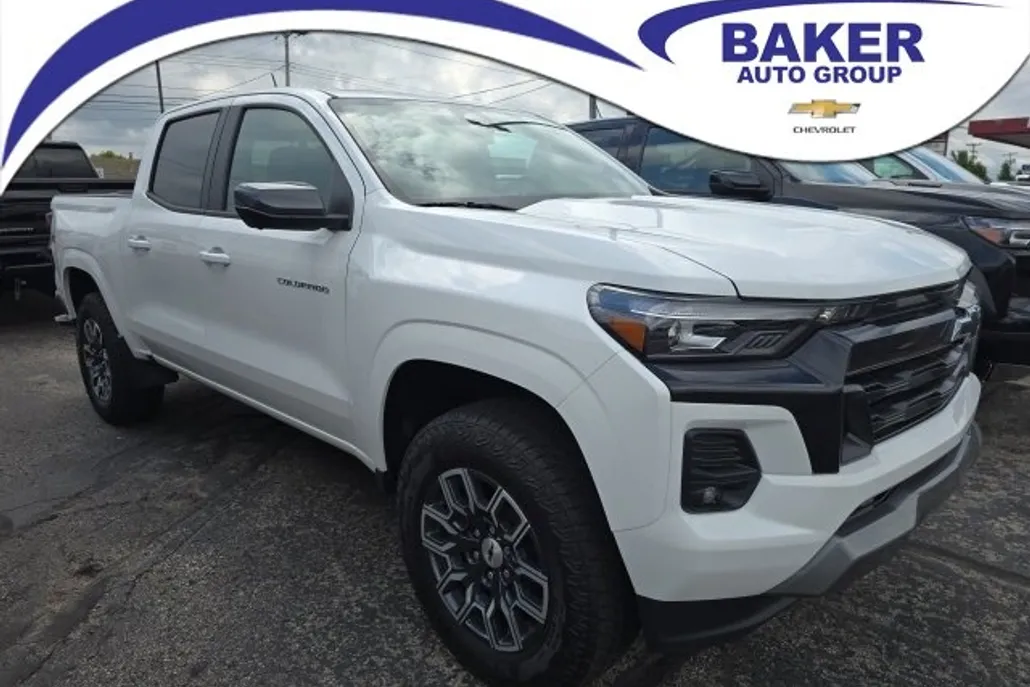 2025 Chevrolet Colorado Z71 photo 1