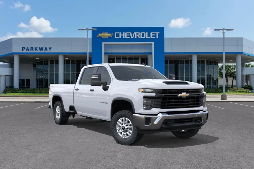 2025 Chevrolet Silverado 2500HD LT photo 1