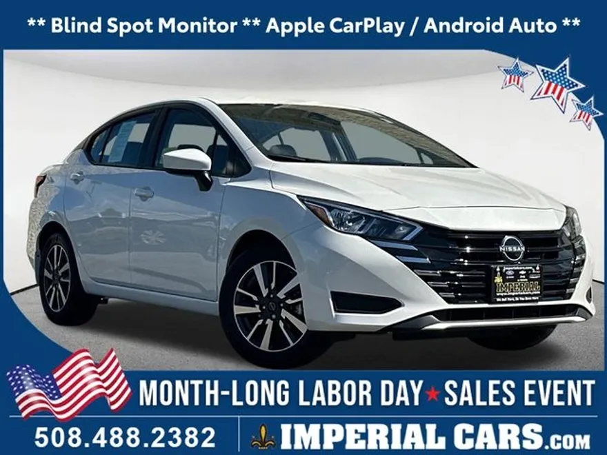 2024 Nissan Versa 1.6 SV photo 1