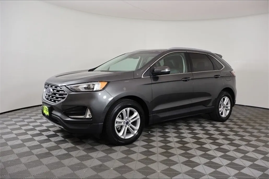 2020 Ford Edge SEL photo 1