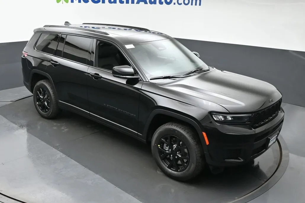 2025 Jeep Grand Cherokee Altitude X photo 1