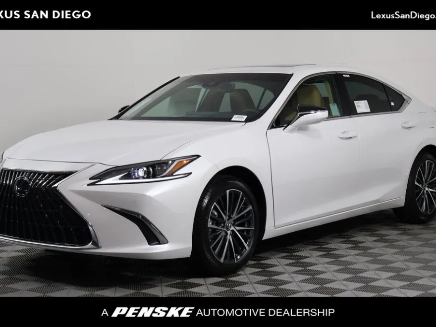 2025 Lexus ES 300h photo 1