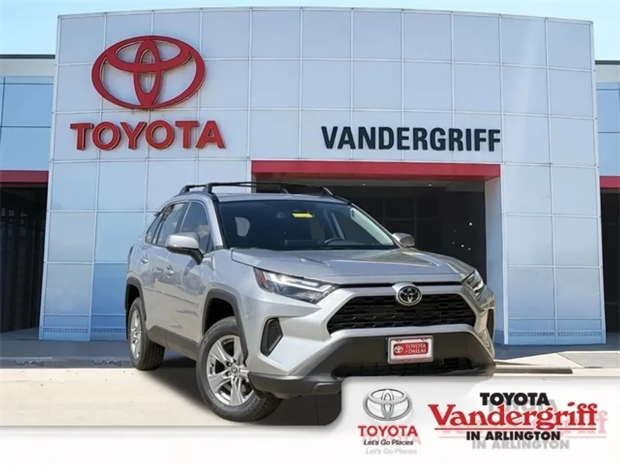2025 Toyota RAV4 XLE photo 1