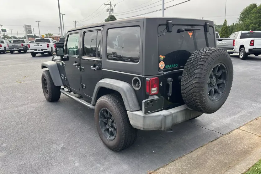 2016 Jeep Wrangler Sport photo 1