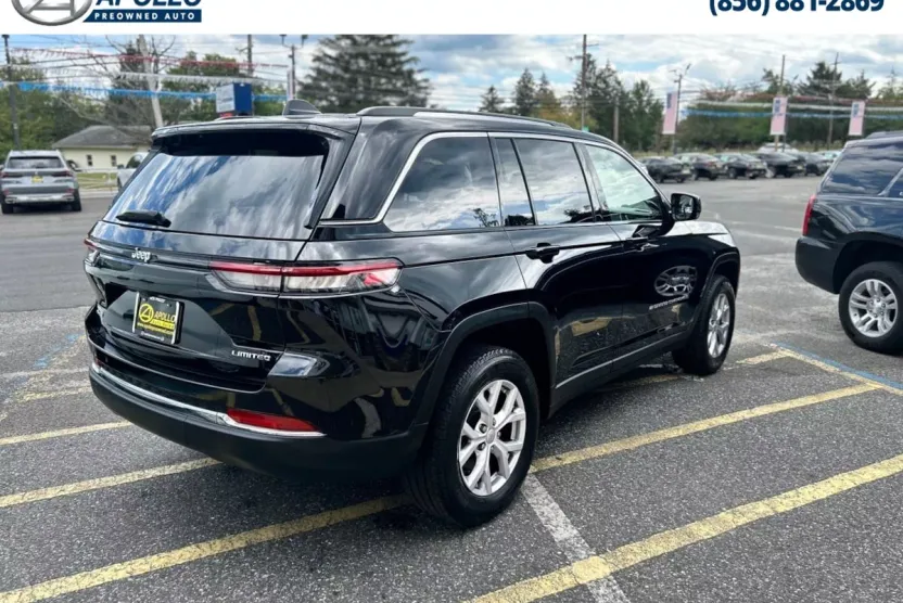2022 Jeep Grand Cherokee Limited photo 1
