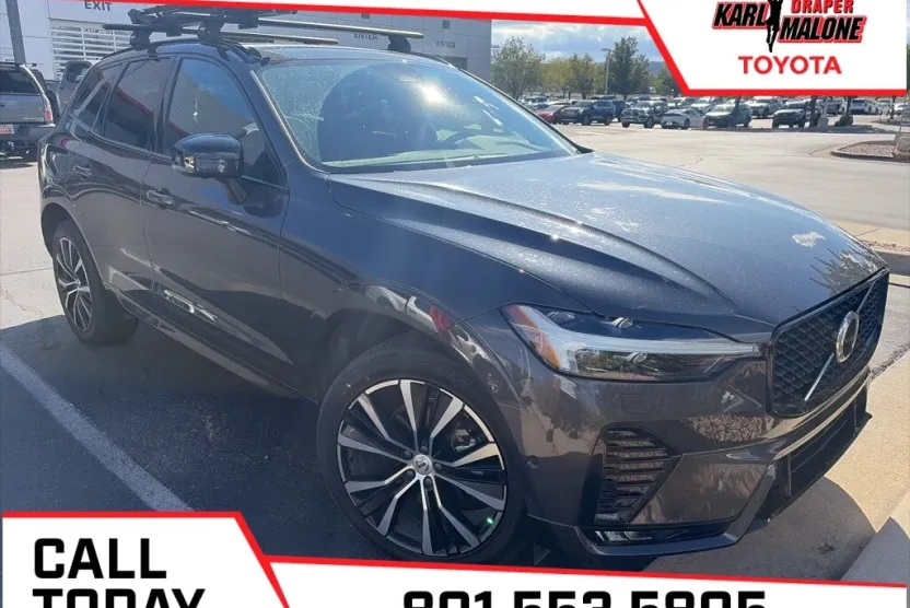 2024 Volvo XC60 B5 Plus photo 1
