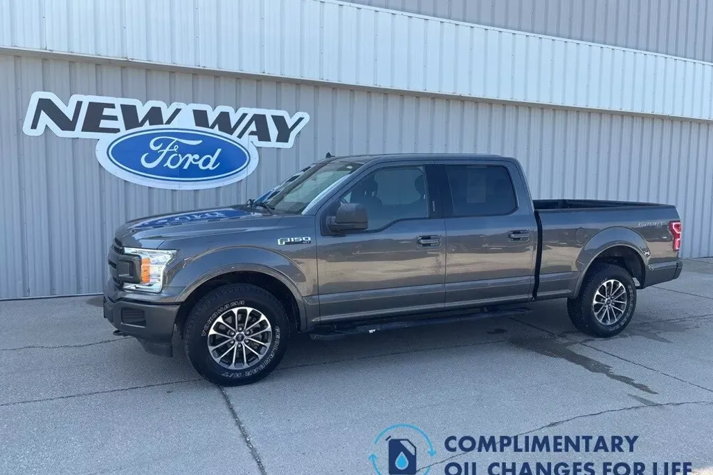 2020 Ford F-150 XLT photo 1