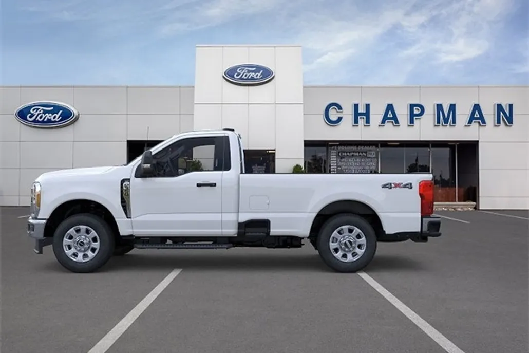 2025 Ford F-350 XLT photo 1