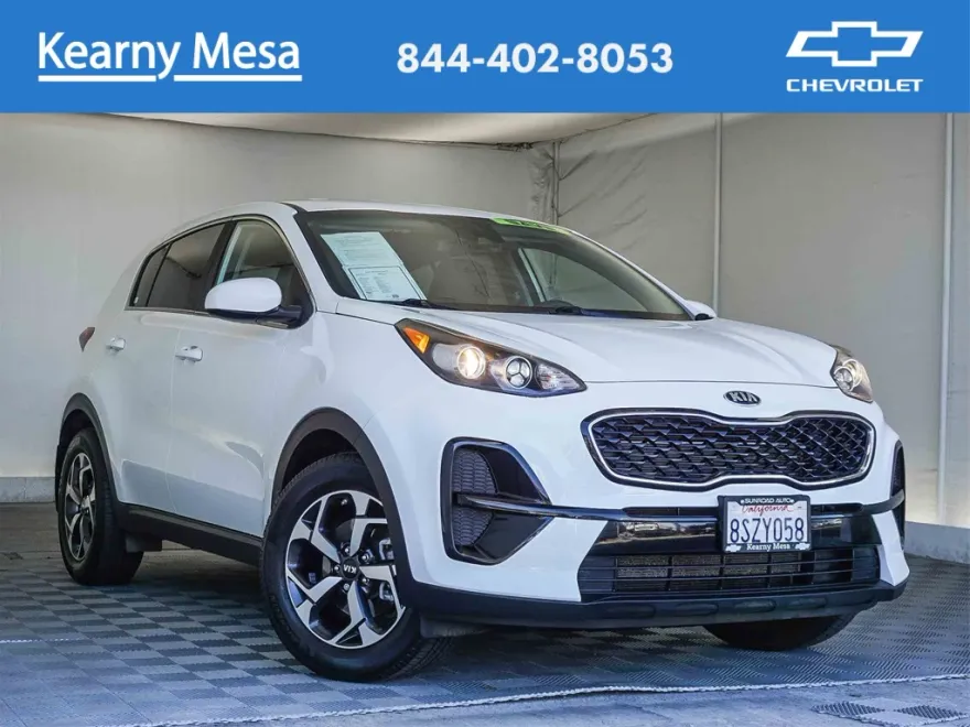 2020 Kia Sportage LX photo 1