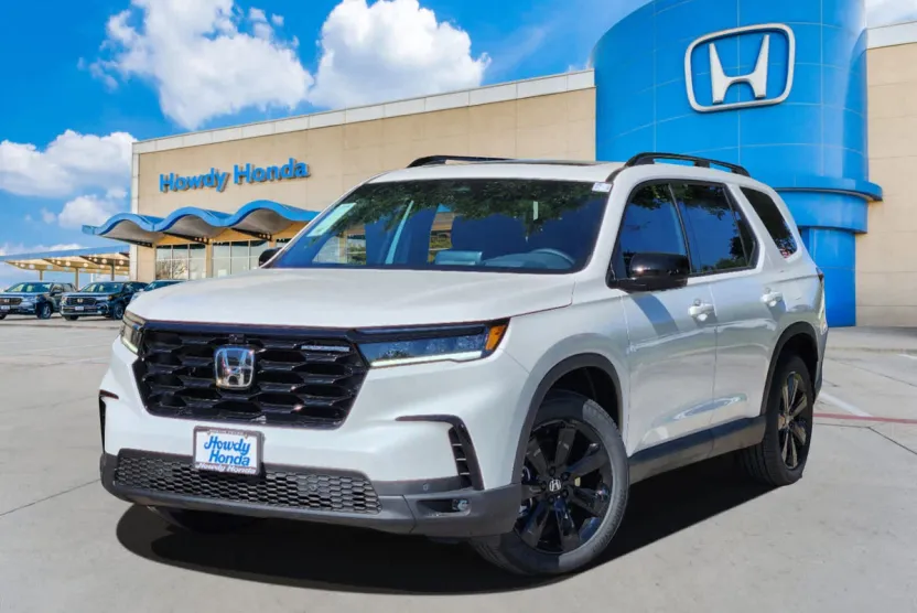2025 Honda Pilot Black Edition photo 1