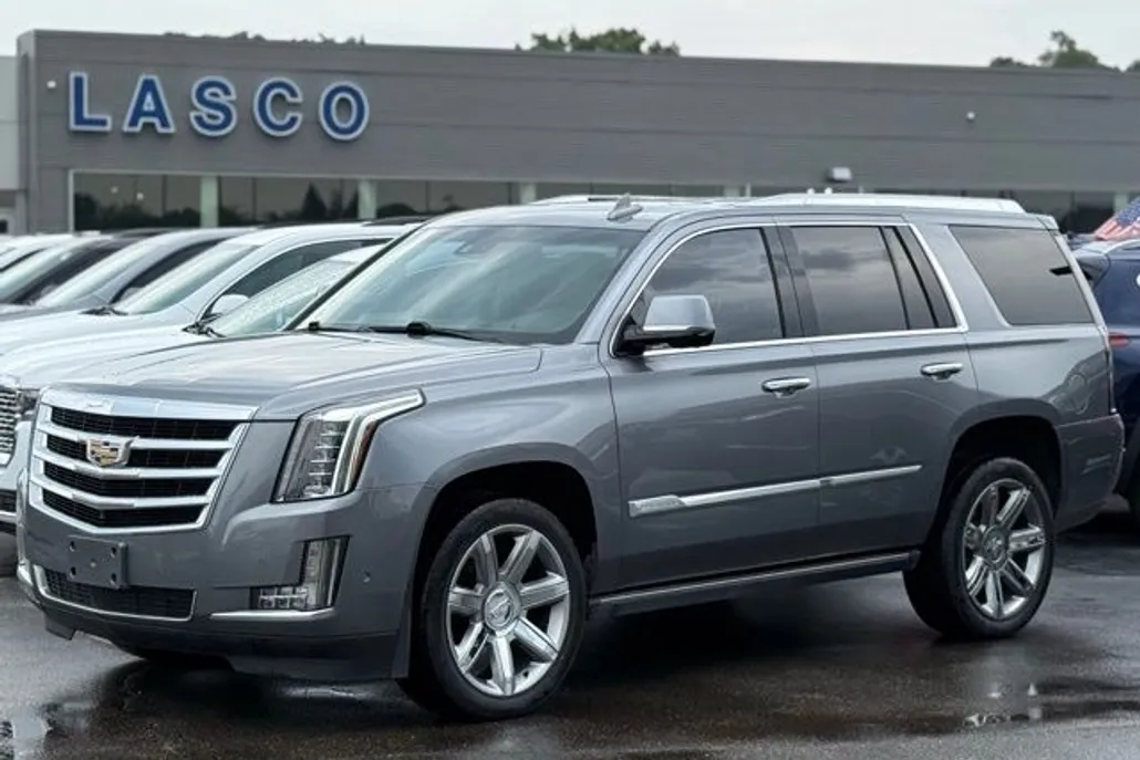 2020 Cadillac Escalade Premium Luxury photo 1