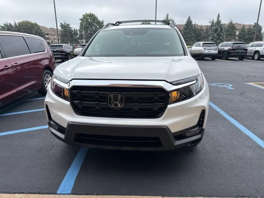 2024 Honda Ridgeline RTL photo 1