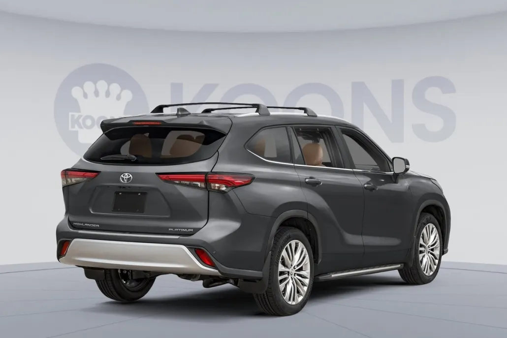 2025 Toyota Highlander Platinum photo 1