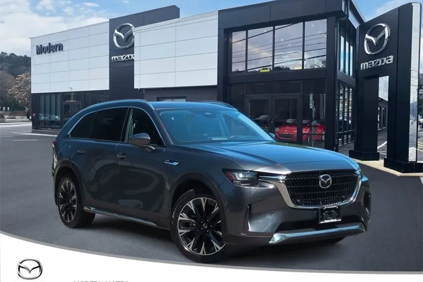 2024 Mazda CX-90 Premium photo 1