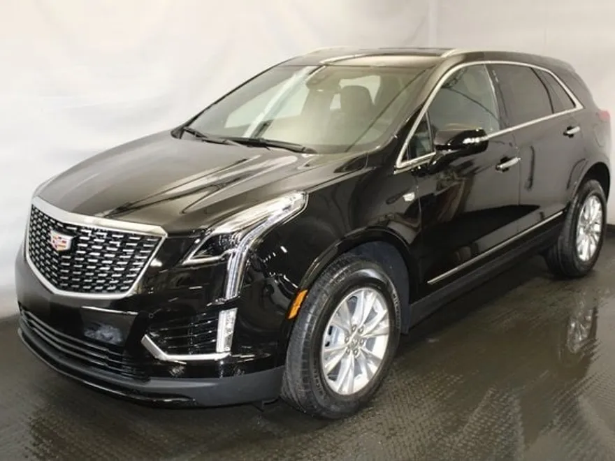 2025 Cadillac XT5 Luxury photo 1
