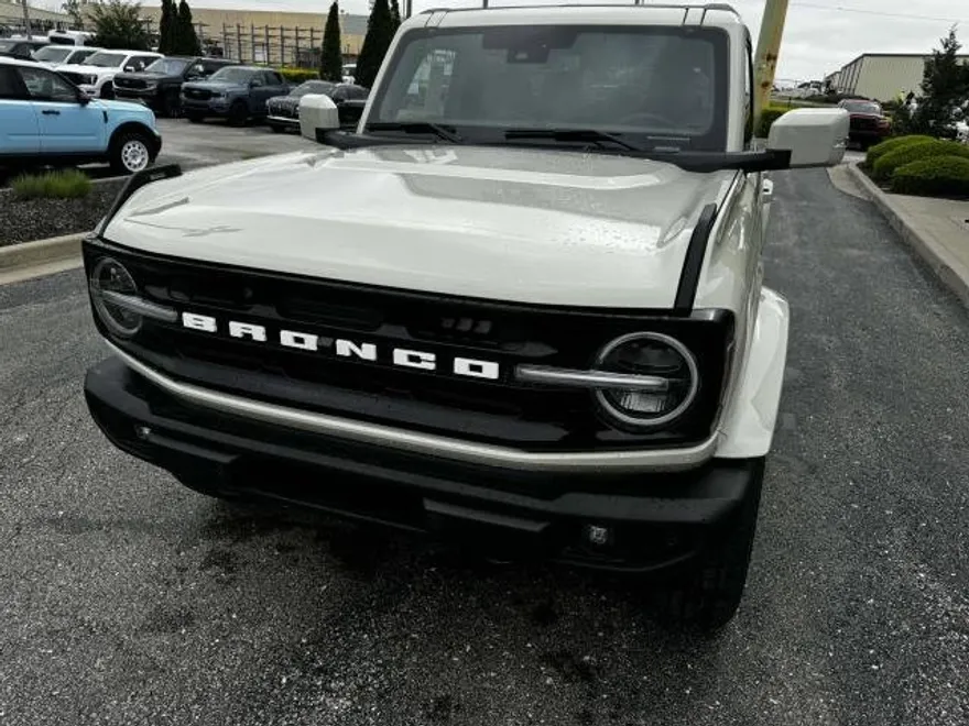 2025 Ford Bronco Big Bend photo 1