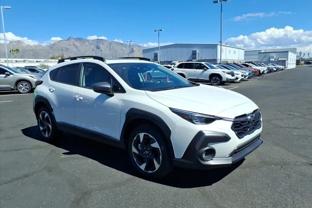 2025 Subaru Crosstrek Limited photo 1