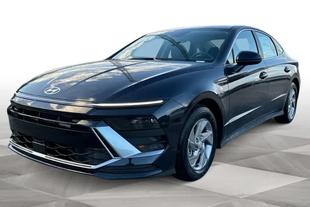 2026 Hyundai Sonata SE photo 1