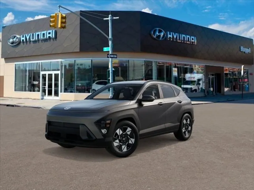 2025 Hyundai Kona SEL photo 1
