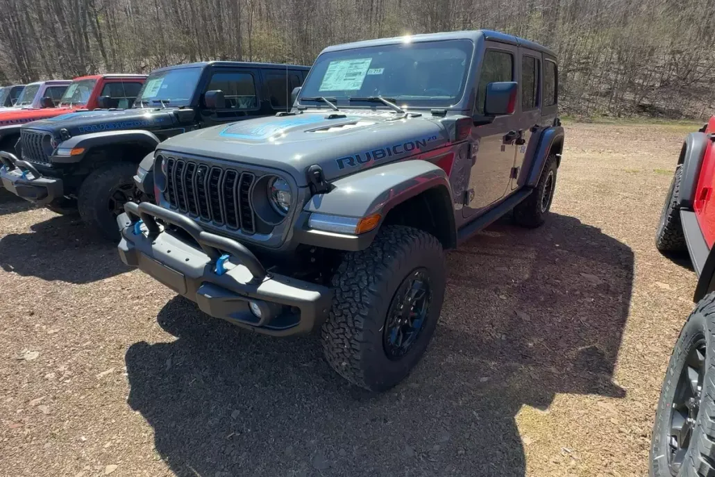 2023 Jeep Wrangler 4xe Rubicon Anniversary Edition photo 1