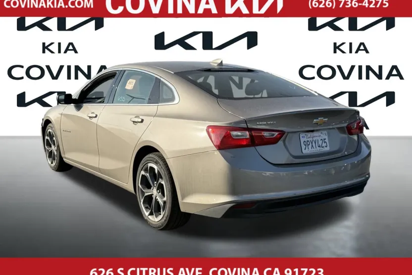 2023 Chevrolet Malibu 1LT photo 1