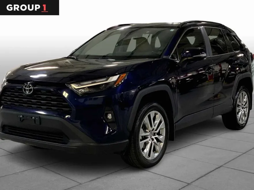 2024 Toyota RAV4 XLE Premium photo 1