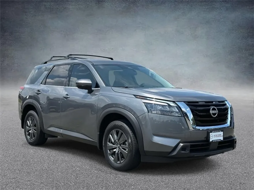 2025 Nissan Pathfinder SV photo 1