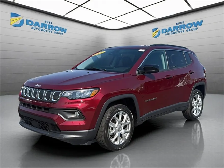 2022 Jeep Compass Latitude Lux photo 1