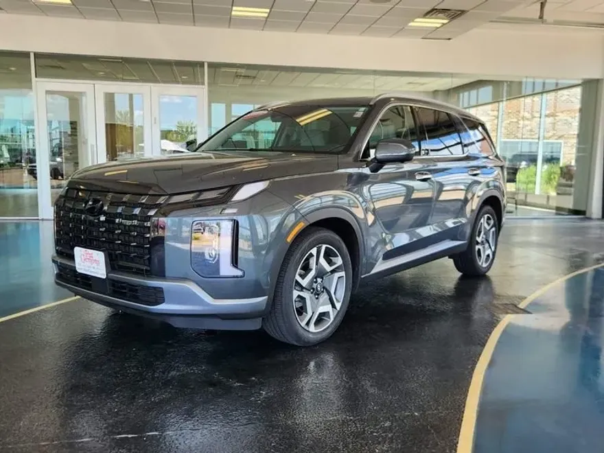 2024 Hyundai Palisade SEL photo 1