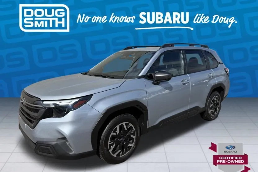 2025 Subaru Forester Premium photo 1