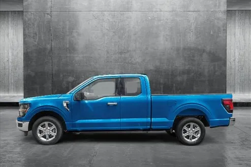 2025 Ford F-150 XLT photo 2